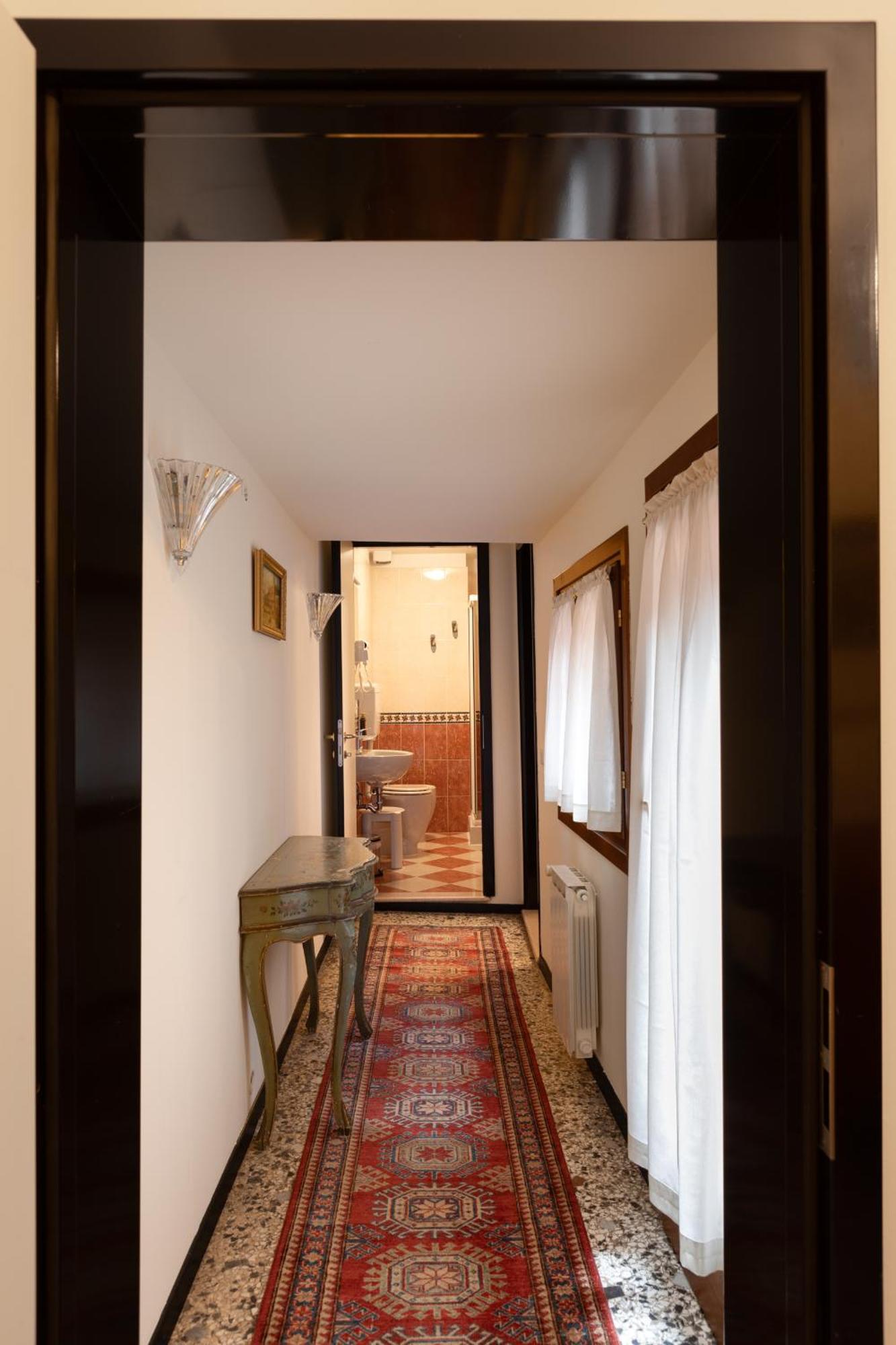 Ca' Luisa Hotel Venice Exterior photo