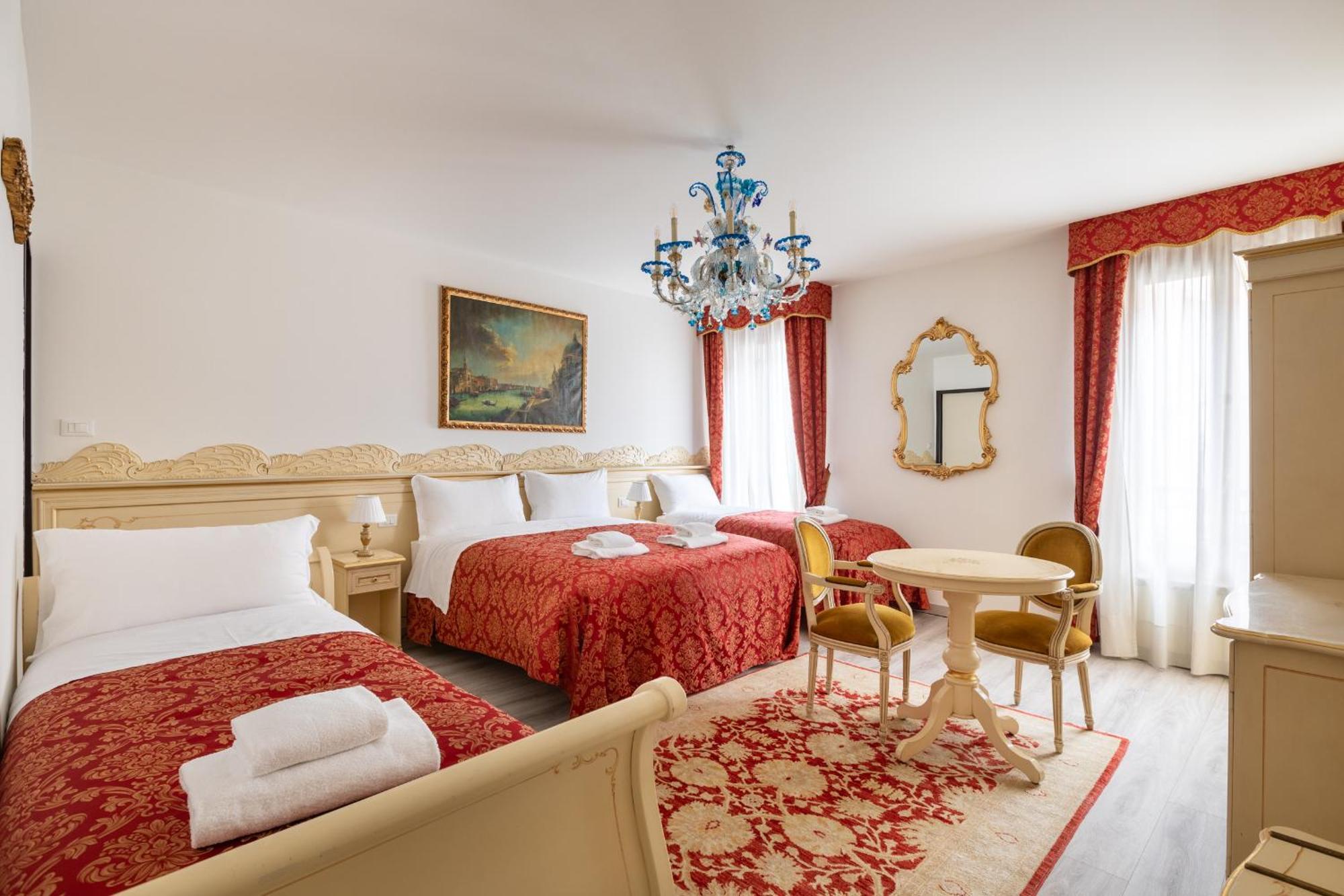 Ca' Luisa Hotel Venice Exterior photo